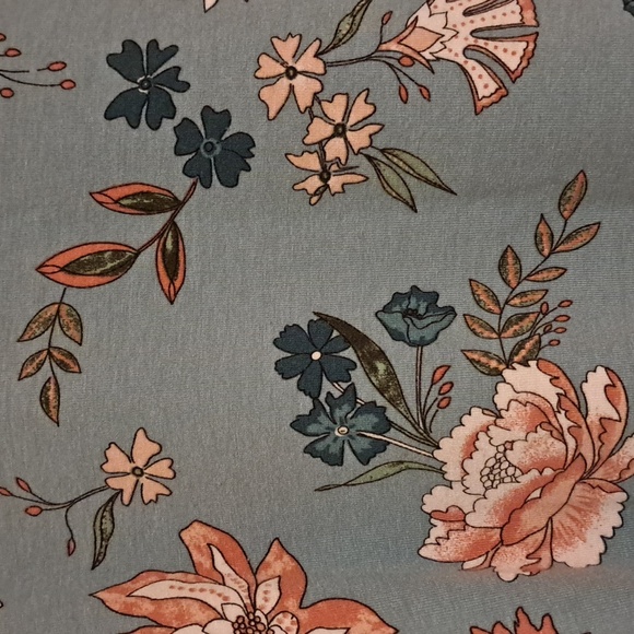 LOFT Floral Dress. Size MP. - Picture 2 of 8